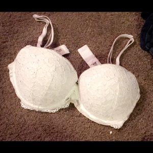 VICTORIA SECRET PINK BRA 32DD